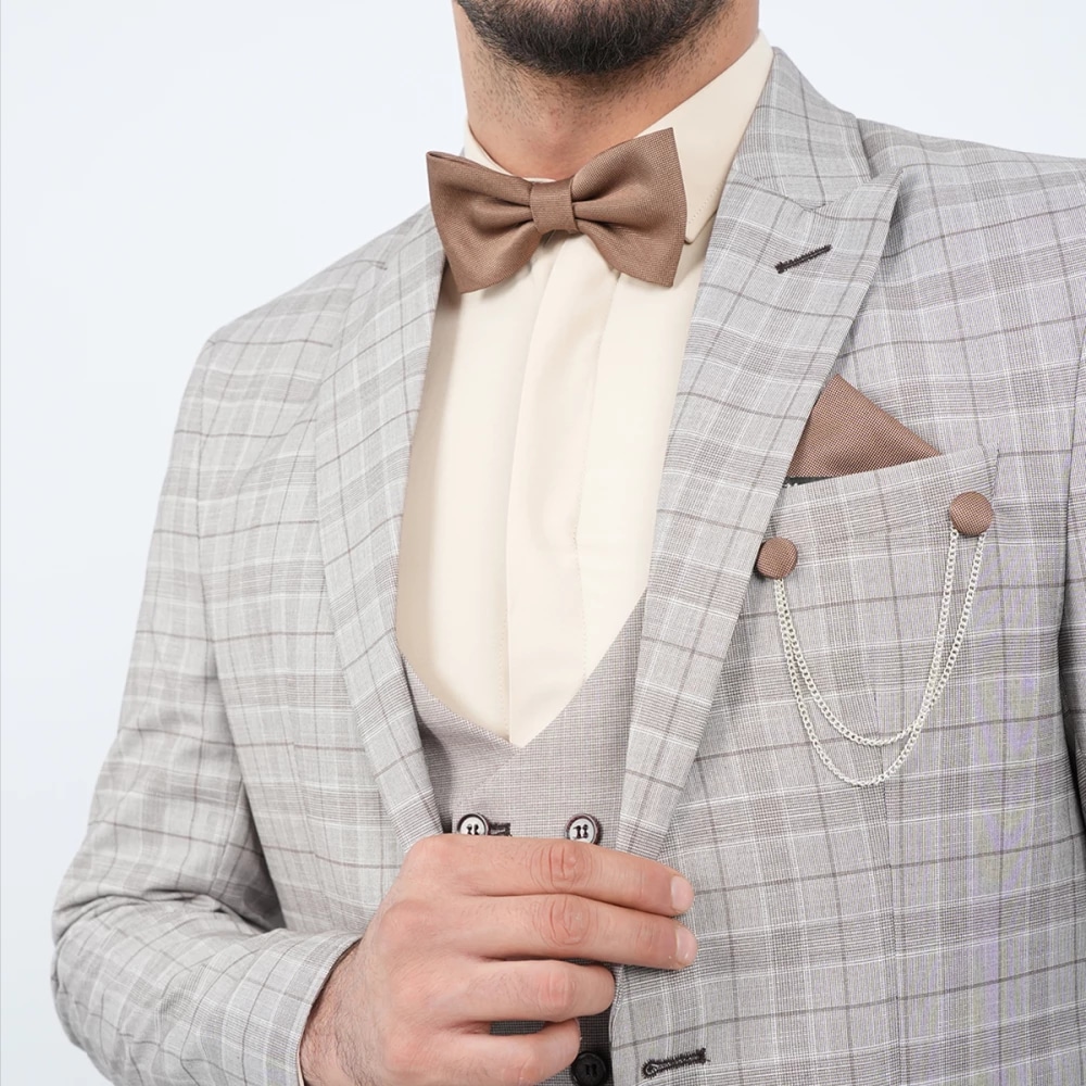 Costume fantaisie 3 pièces pour homme, porté de face